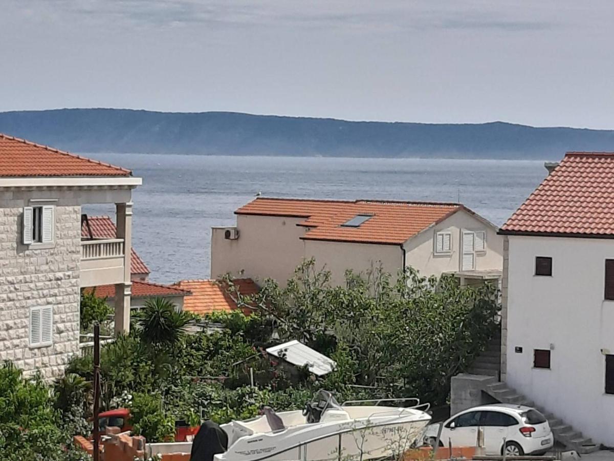 Apartmani Luce Sumartin Luaran gambar